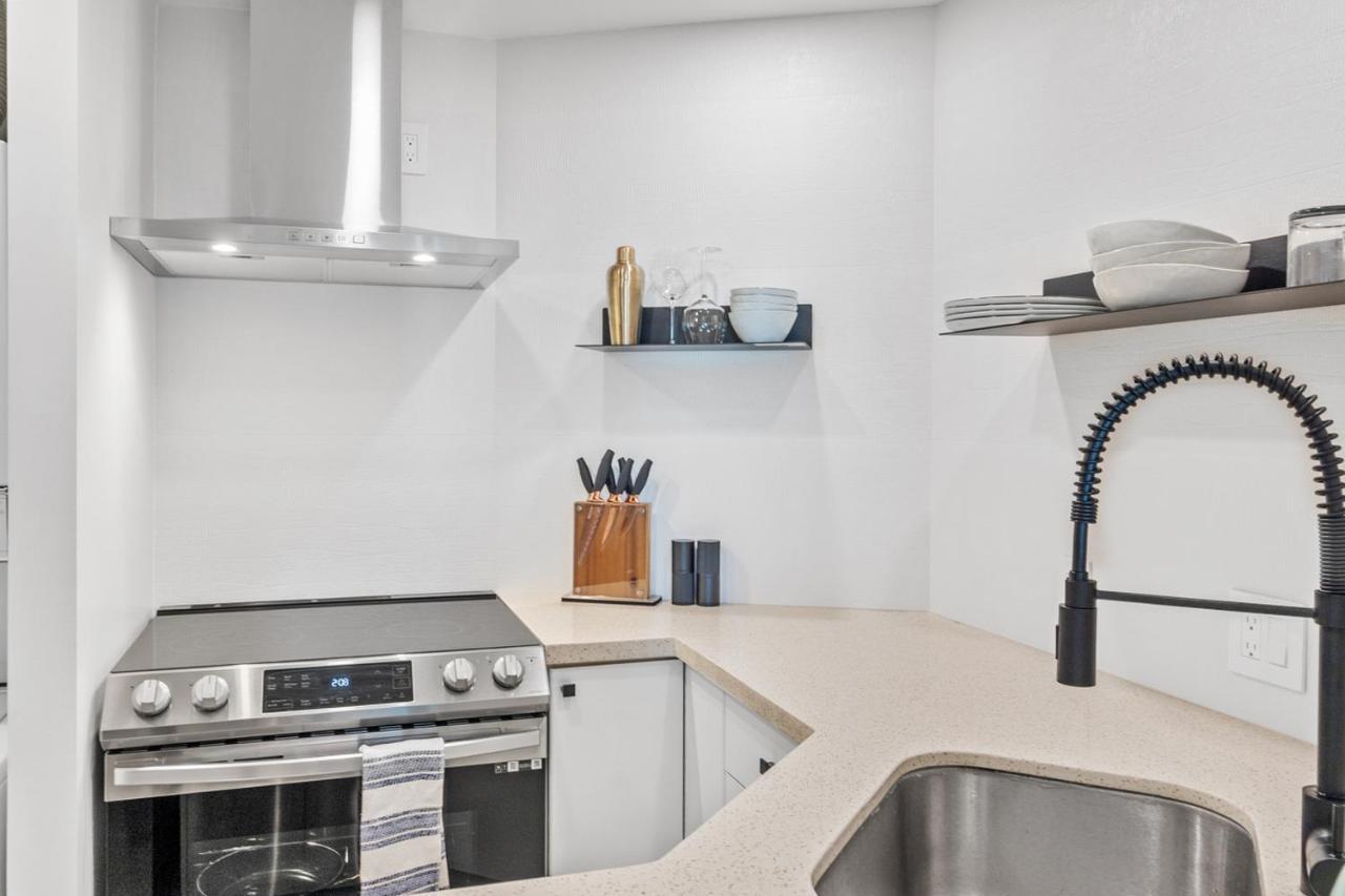 Downtown Luxury 1Br Coal Harbour Apartment Vancouver Exterior foto