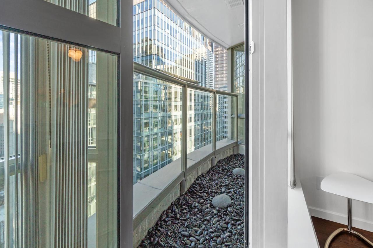 Downtown Luxury 1Br Coal Harbour Apartment Vancouver Exterior foto