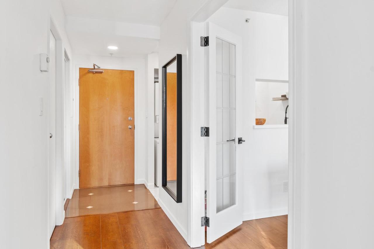 Downtown Luxury 1Br Coal Harbour Apartment Vancouver Exterior foto